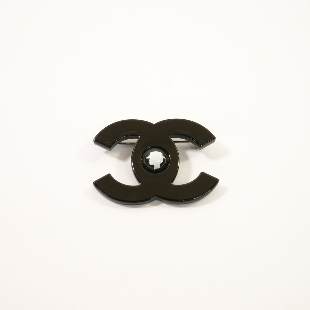 Chanel CC Logo Brooch in Black Metal with Rolling Ball in Middle (Full Set)