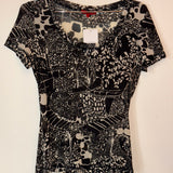 Vivienne Tam Black/White printed top size large