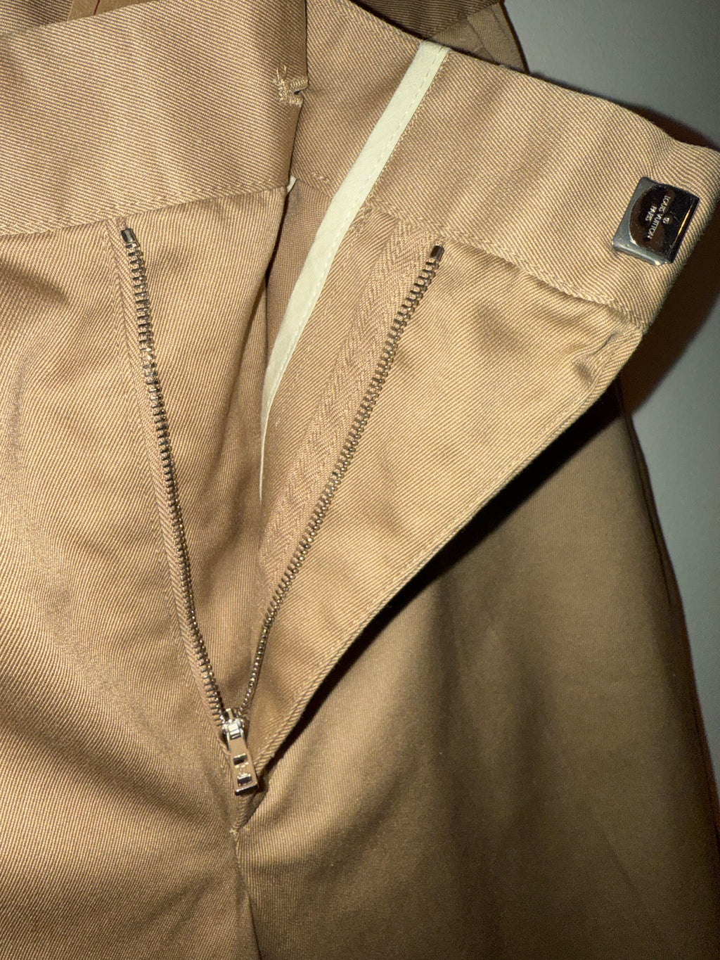 Louis Vuitton Beige Trousers with Keychain clasp&nbsp;