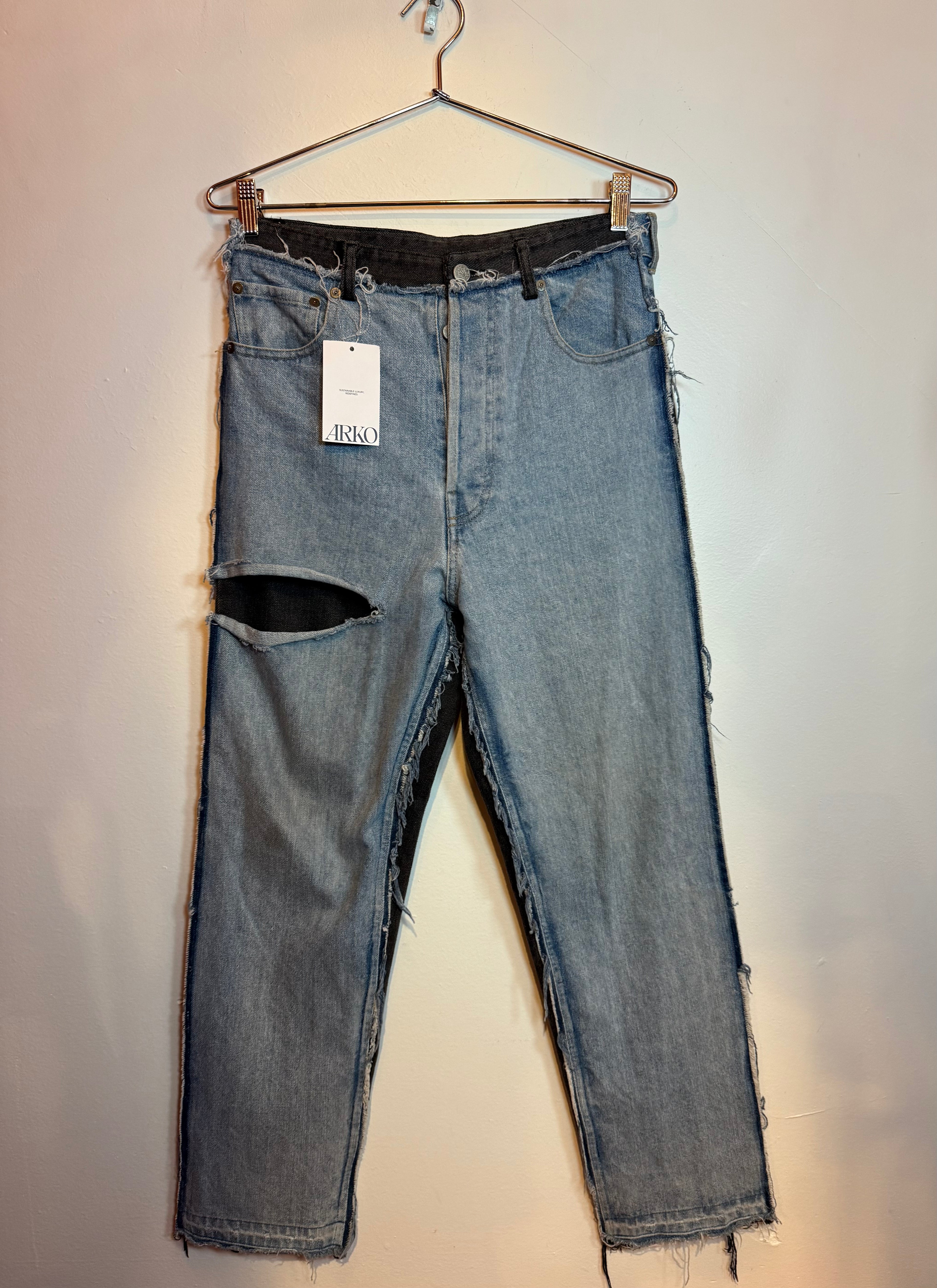 Vetements Levi Denim Pants