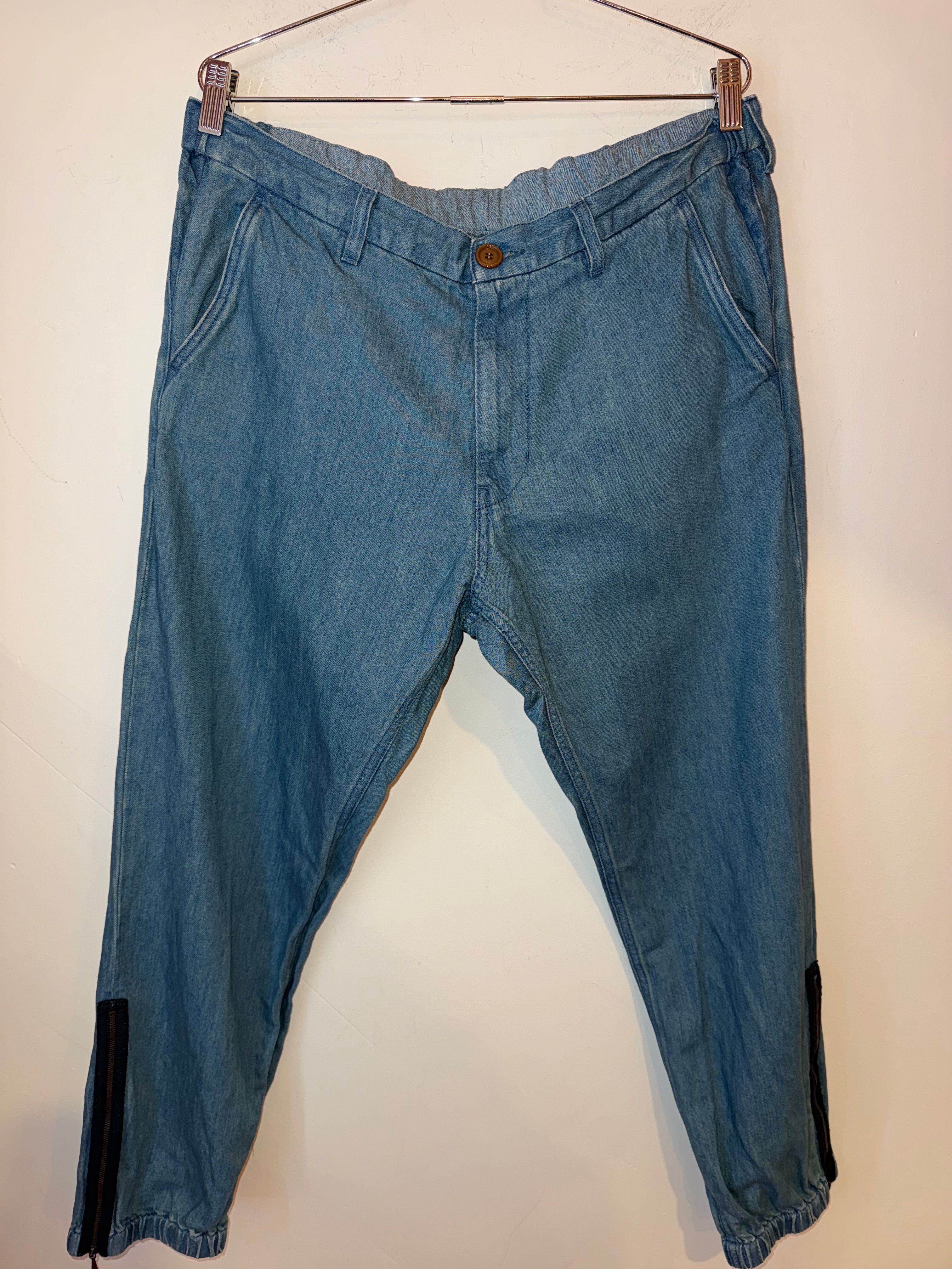 Gucci Denim Trousers with Red Logo Stitching