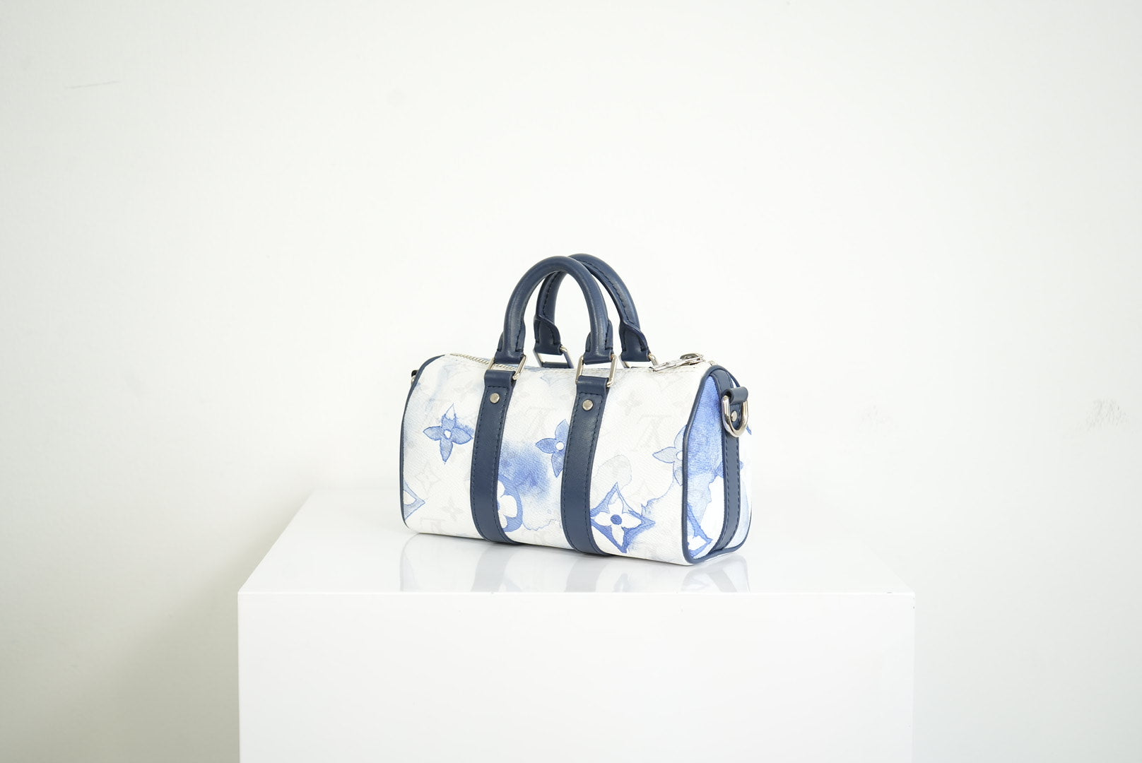 Louis Vuitton Keepall XS Blue watercolor monogram w/strap w/dustbag