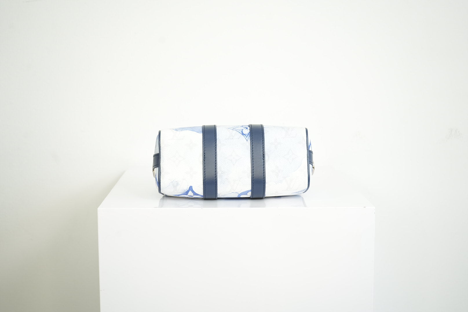 Louis Vuitton Keepall XS Blue watercolor monogram w/strap w/dustbag