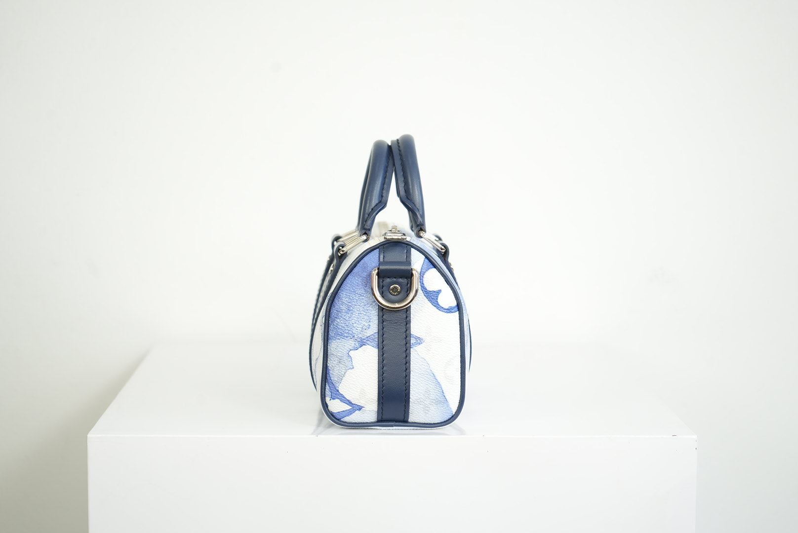 Louis Vuitton Keepall XS Blue watercolor monogram w/strap w/dustbag