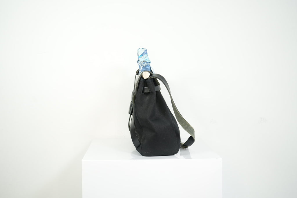 Hermès Herbag Zip 31 Black toile + Vache Hunter, PHW