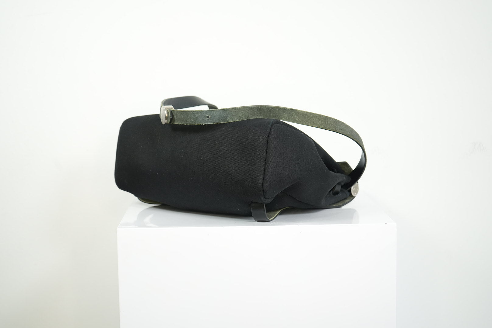 Hermès Herbag Zip 31 Black toile + Vache Hunter, PHW