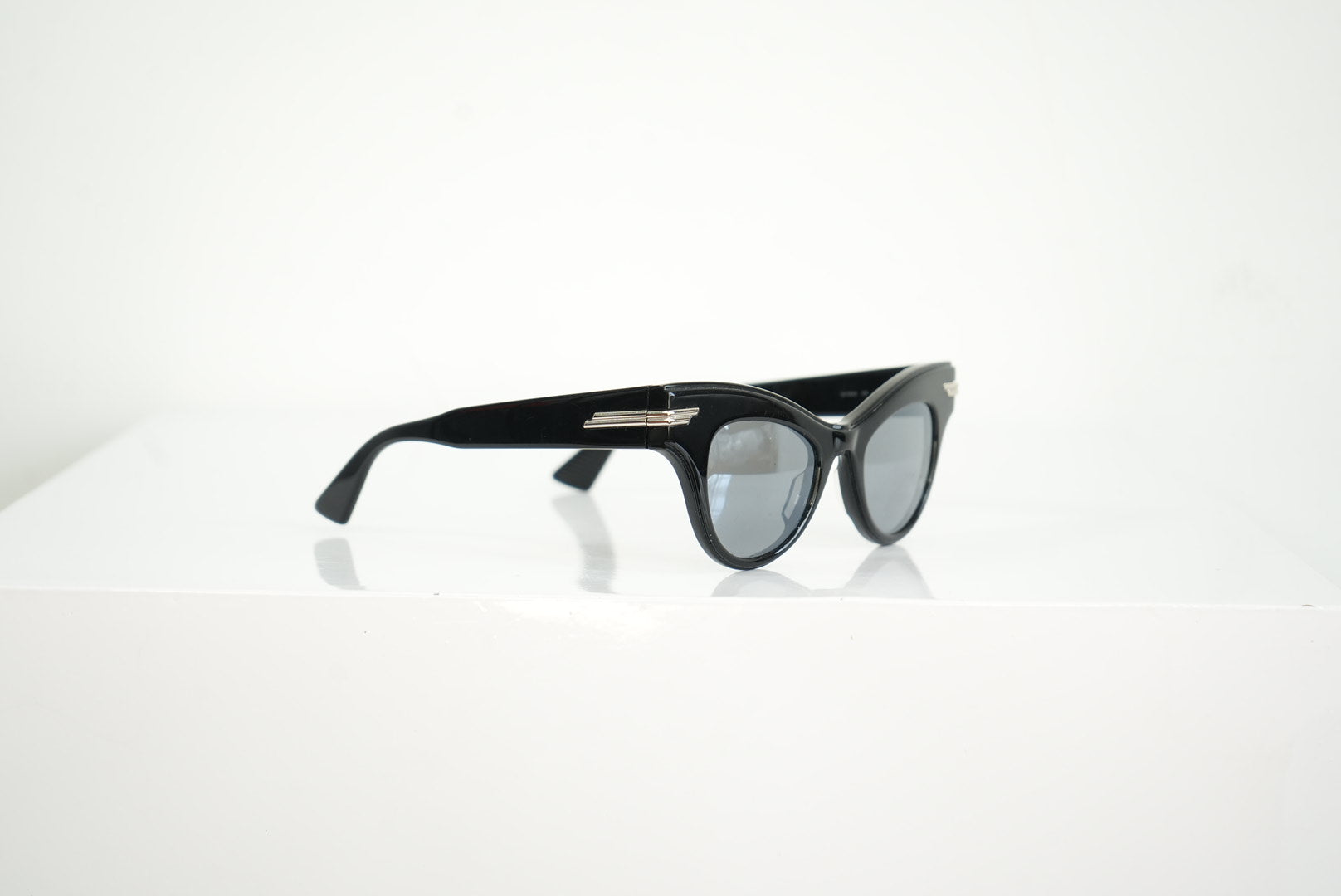 Bottega Veneta Cat Eye Sunglasses With Silver Details