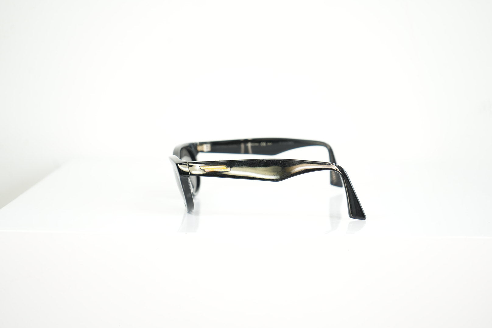 Bottega Veneta black rectangular sunglasses, full set