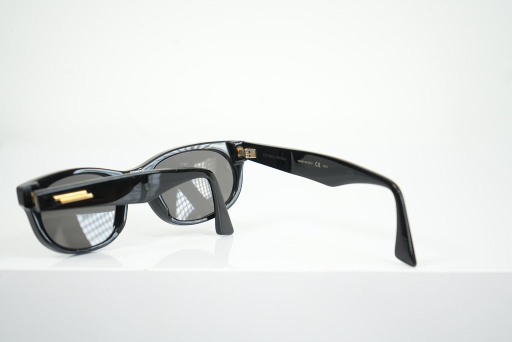 Bottega Veneta black rectangular sunglasses, full set