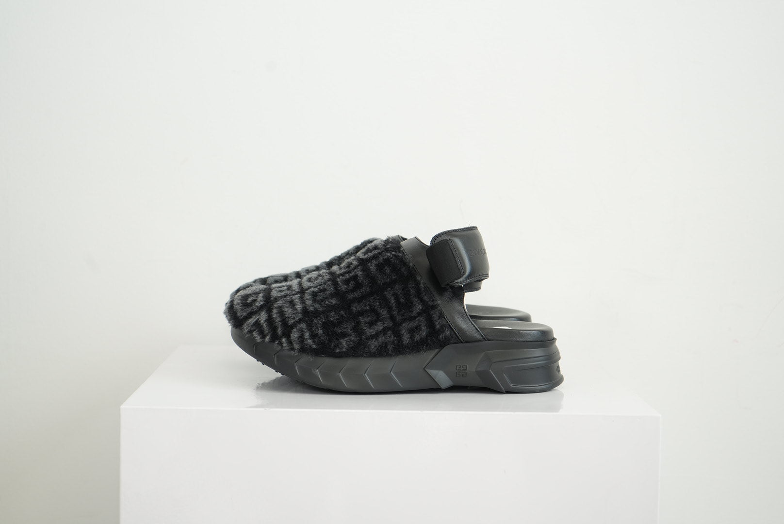 Givenchy Fuzzy Clogs Size 37 with Box