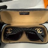 Vintage Chanel 01450 CC Quilted Wellington Sunglasses Black