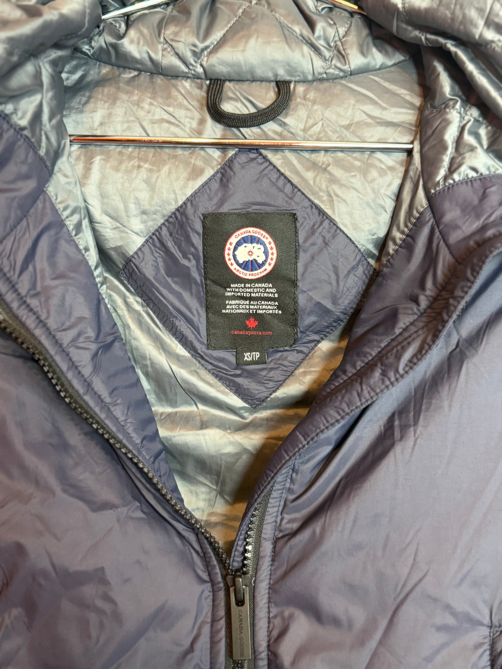 Canada Goose Dore Down Hoody Puffer Jacket Navy Blue Size XS Women's